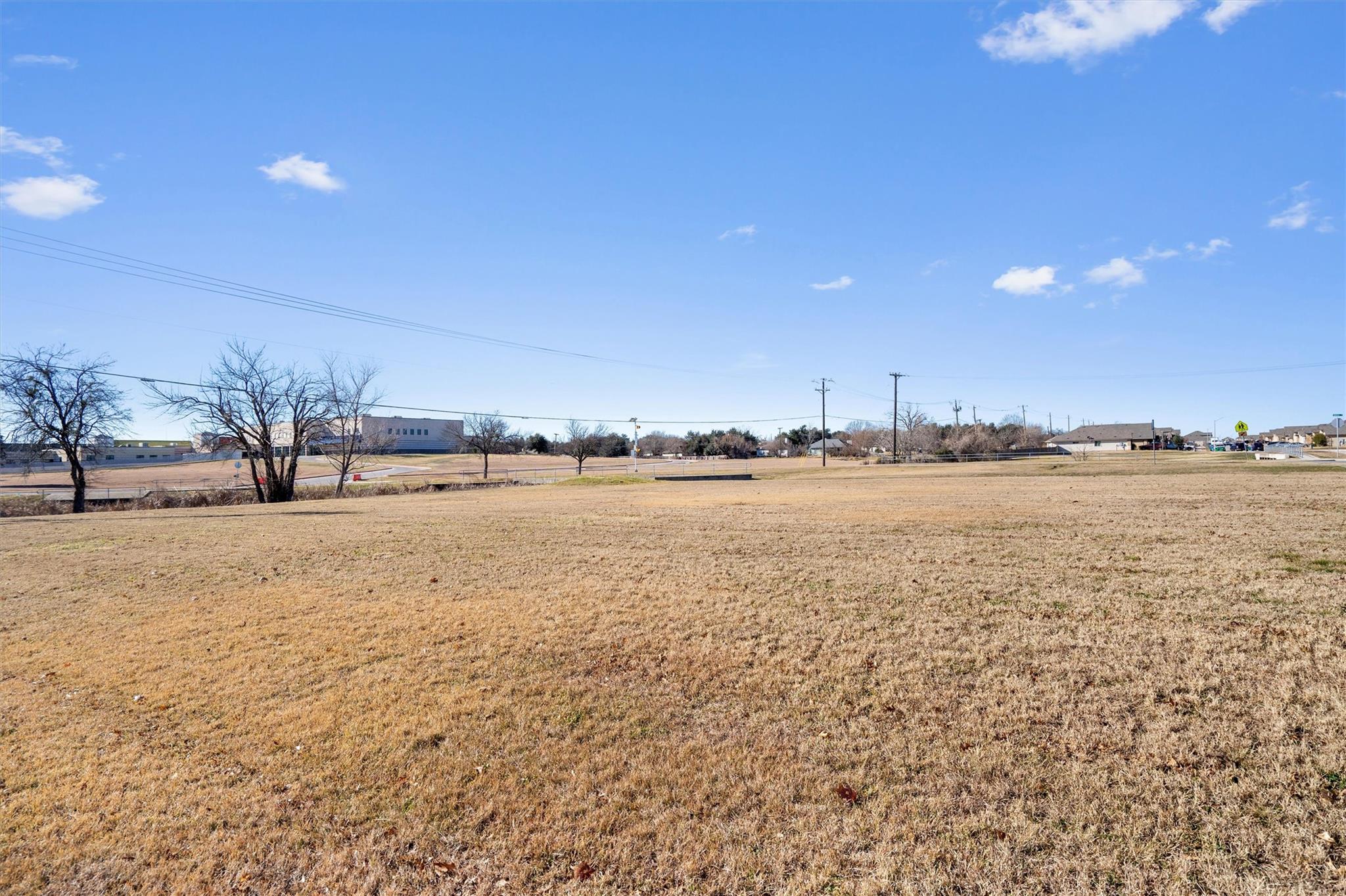 3949 Pinehurst Drive Taylor TX 76574