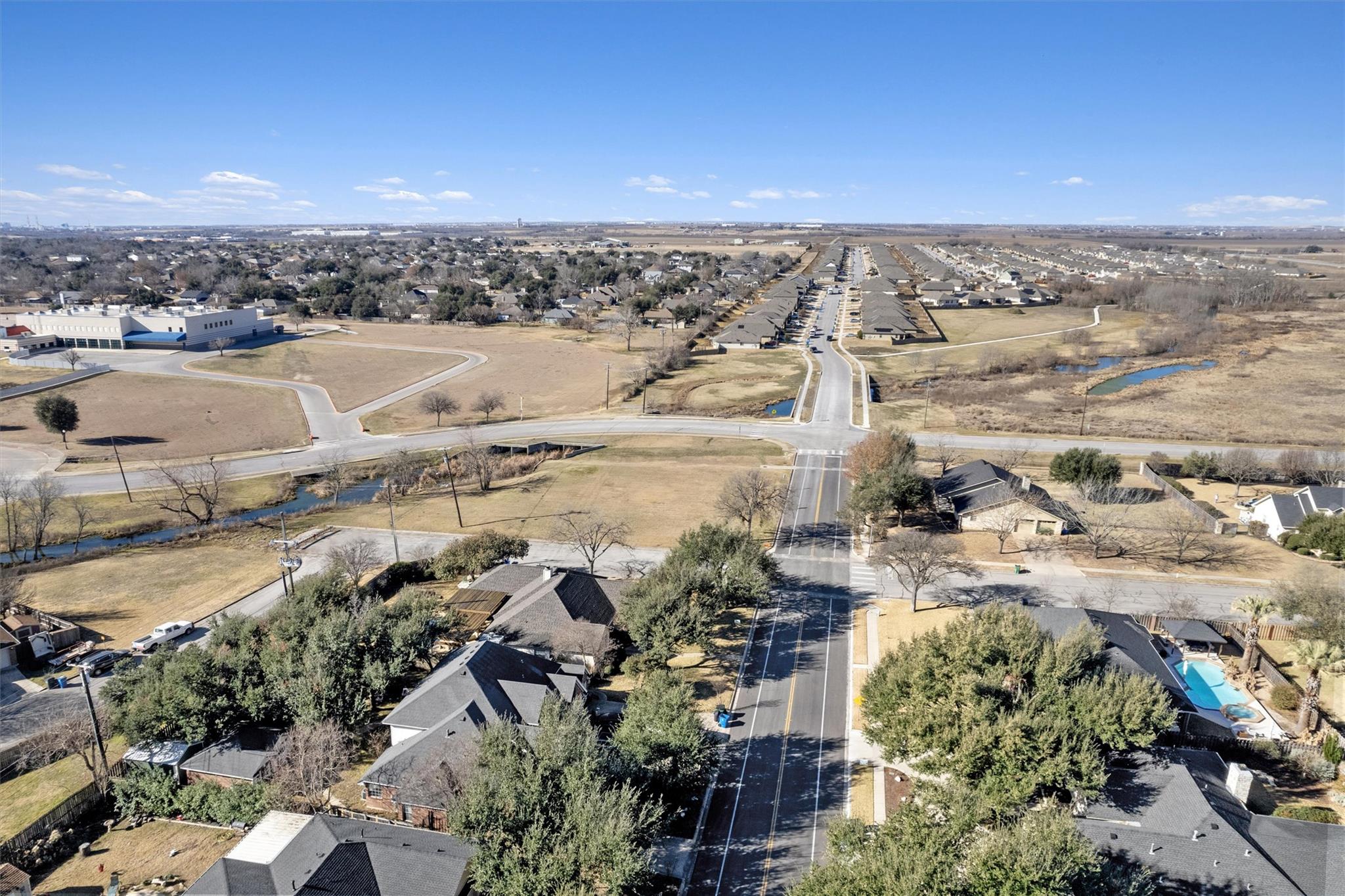 3949 Pinehurst Drive Taylor TX 76574