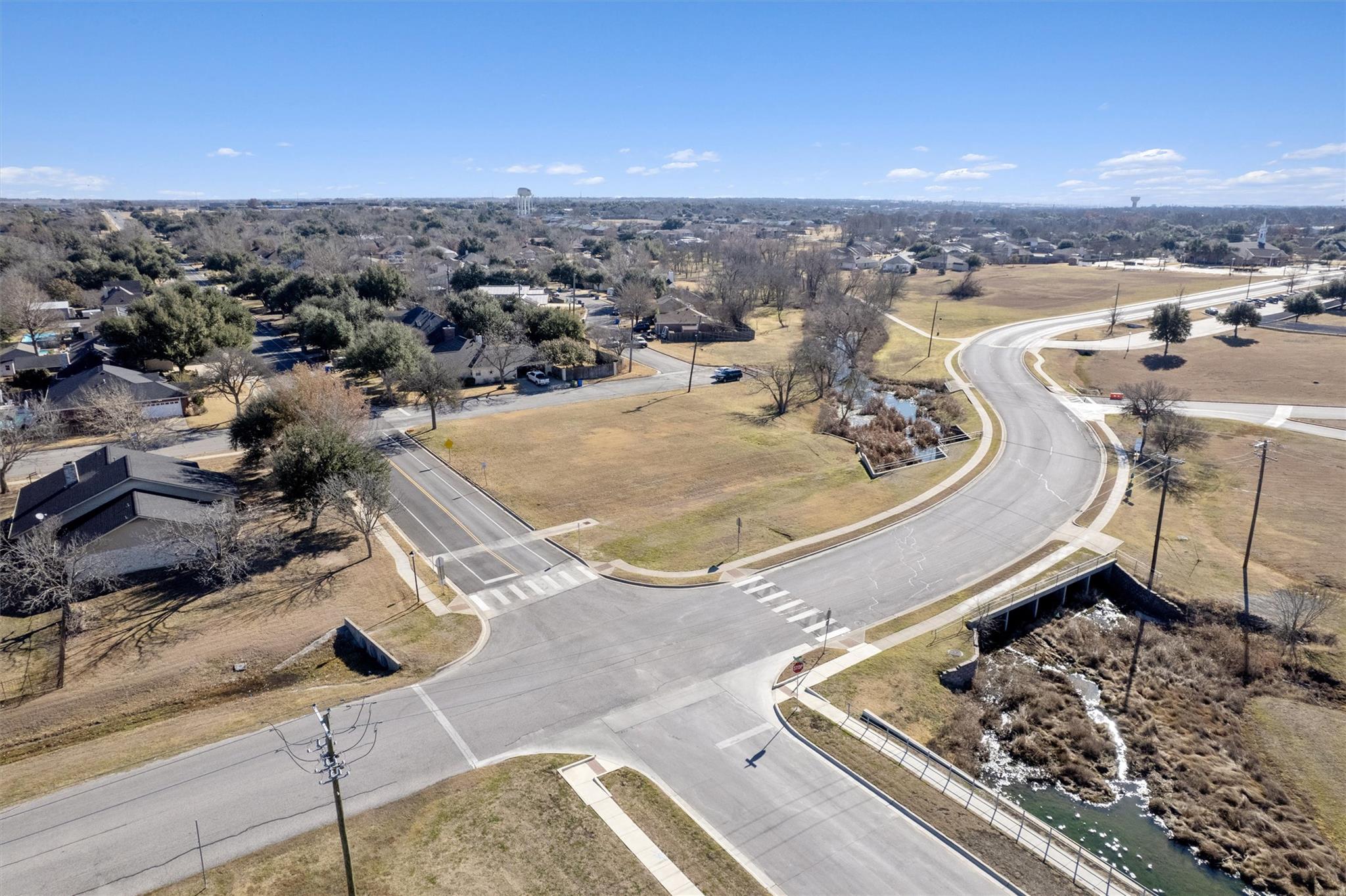 3949 Pinehurst Drive Taylor TX 76574