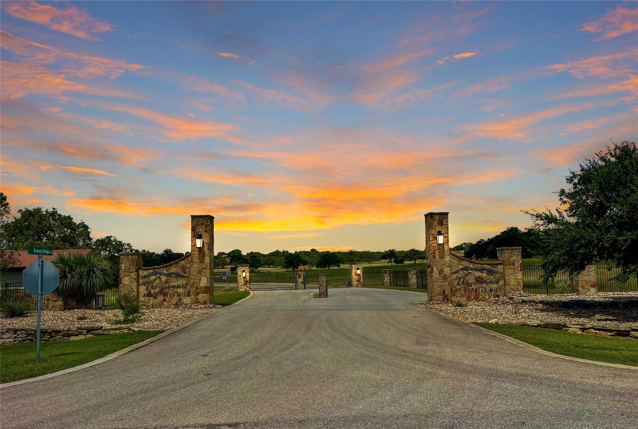 97 Summit Ridge Trail Johnson City TX 78636