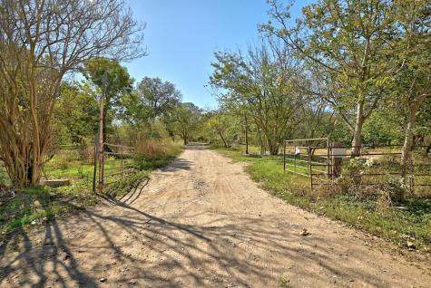 2004 Whirlaway Drive Del Valle TX 78617