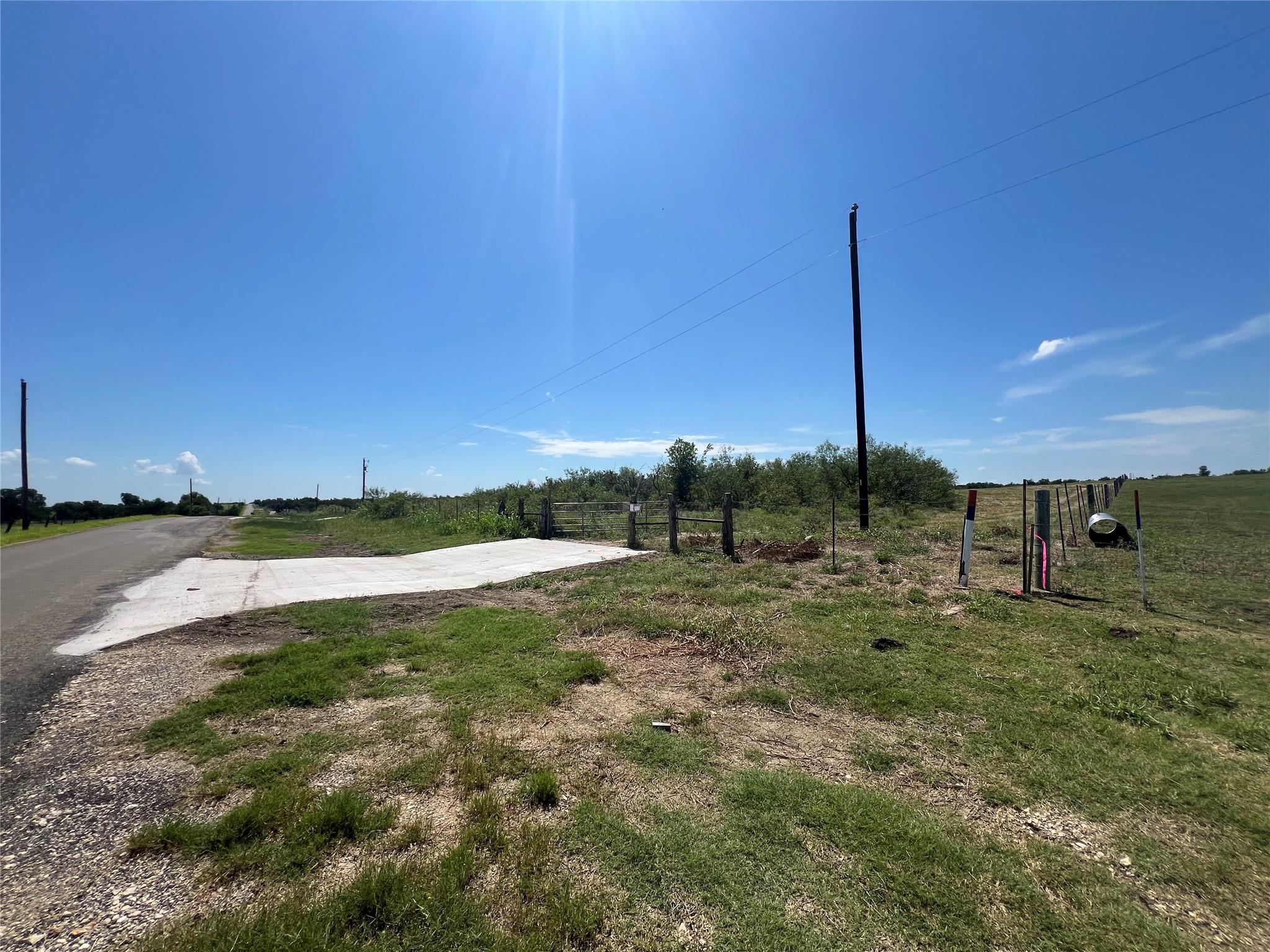 2600 Cr 466 Elgin TX 78621