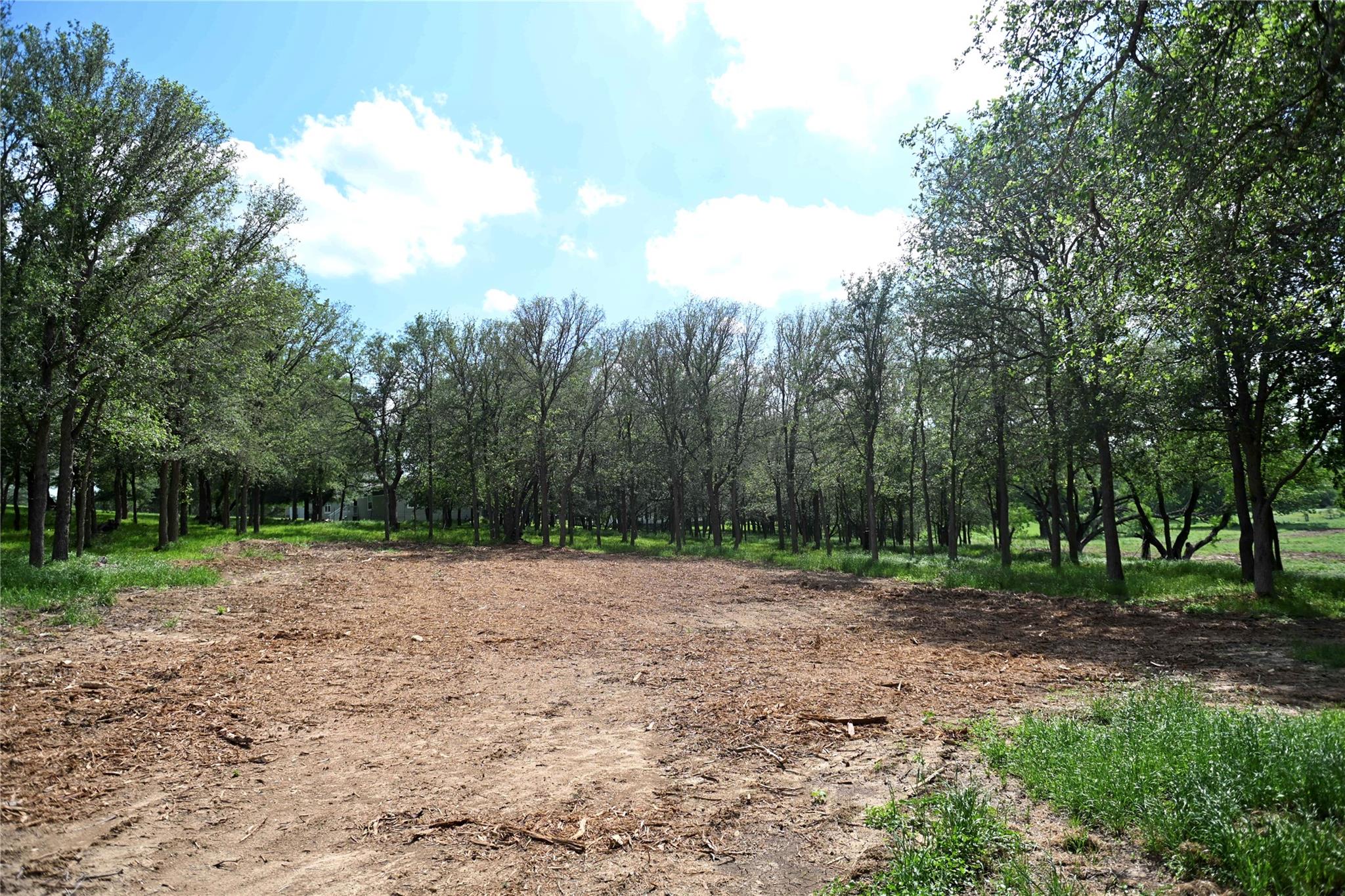 Lot 5 Valley Creek Drive Cedar Creek TX 78612