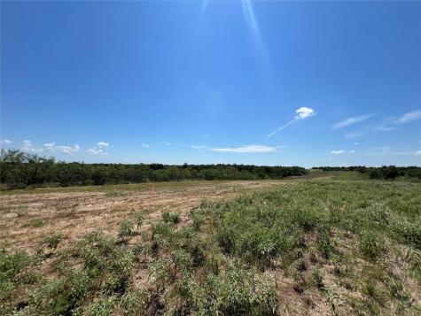 2614 Cr 466 Elgin TX 78621