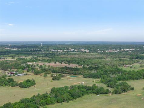 2642 Highway 77 S Rockdale TX 76567