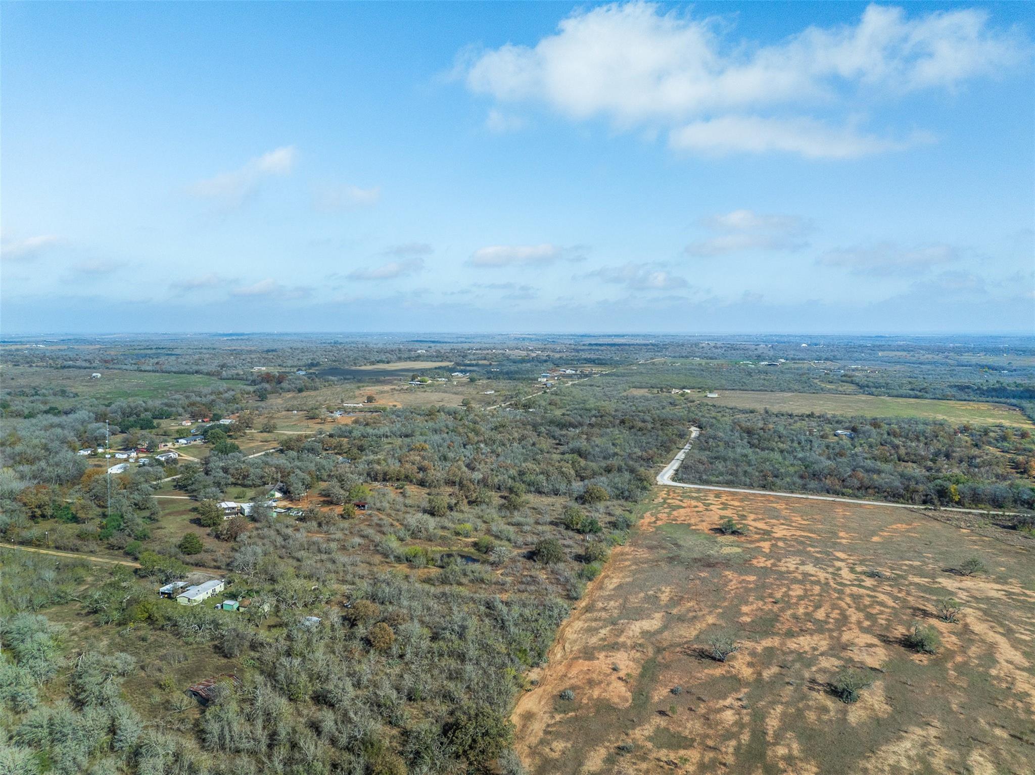 970 Bugtussle Lane Luling TX 78648