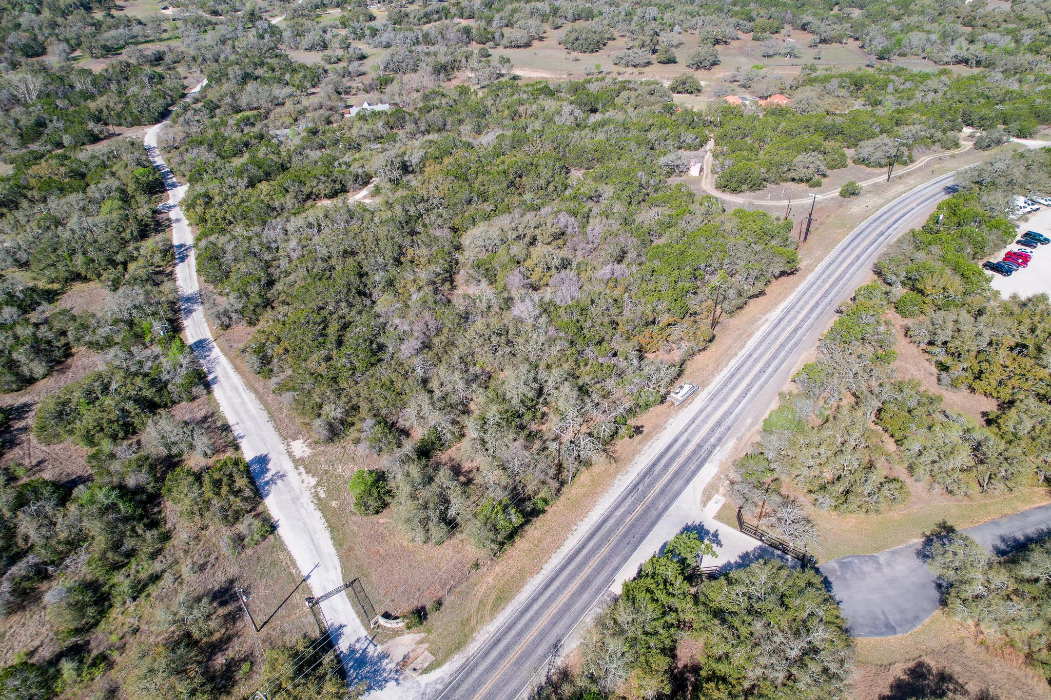 10673 W Fm 150 W Driftwood TX 78619