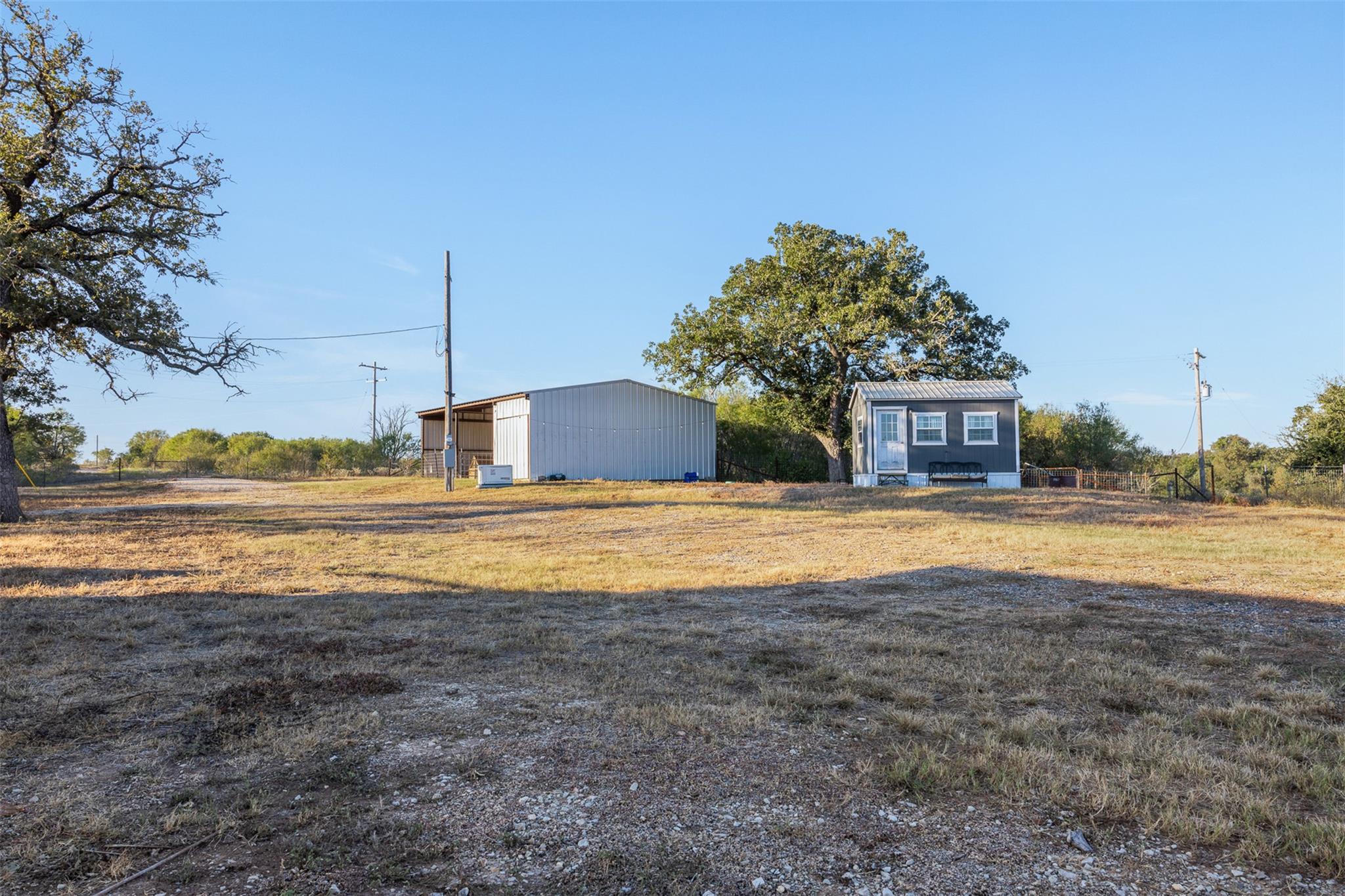3270 Fm 671 Luling TX 78648