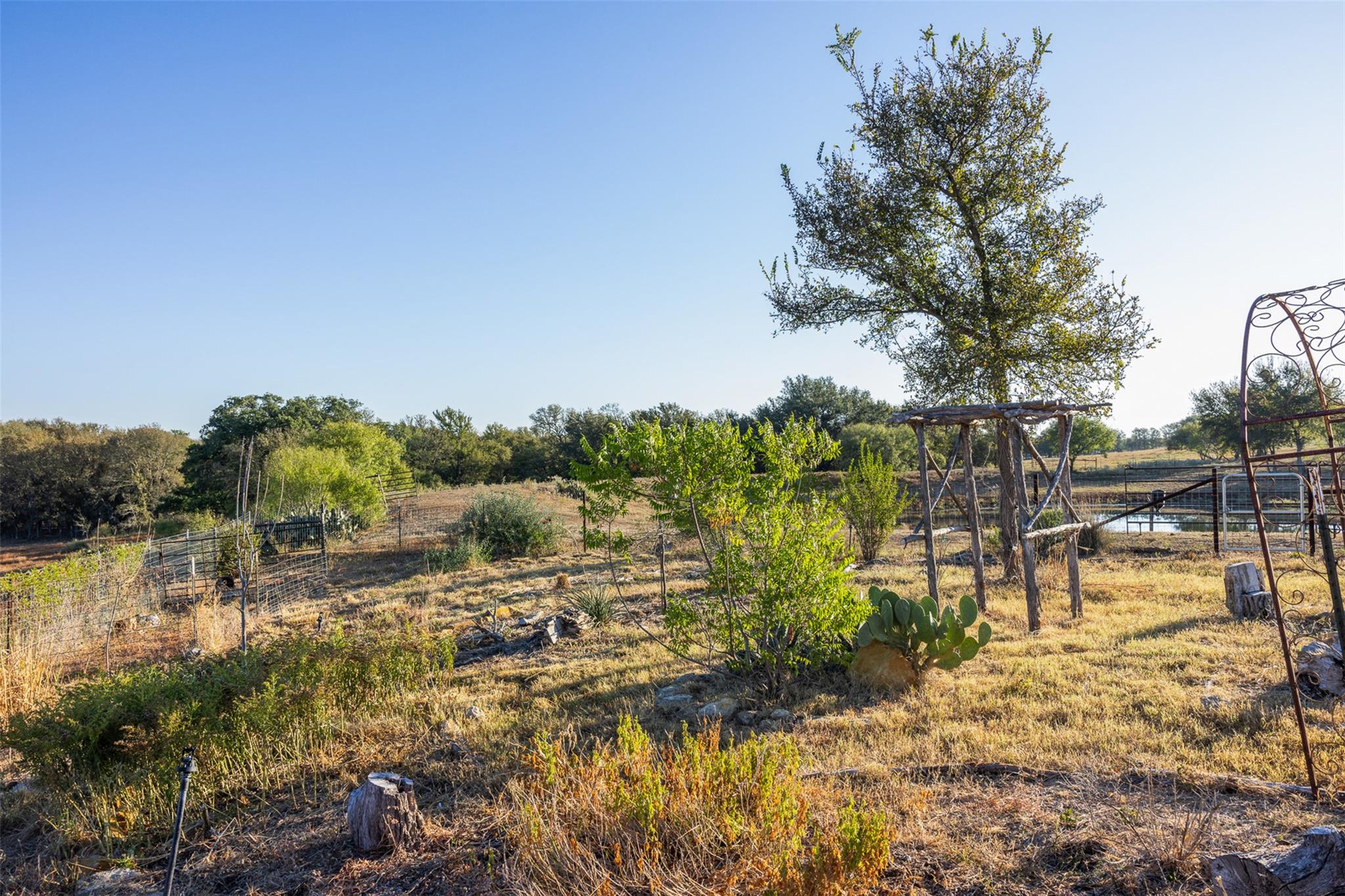 3270 Fm 671 Luling TX 78648