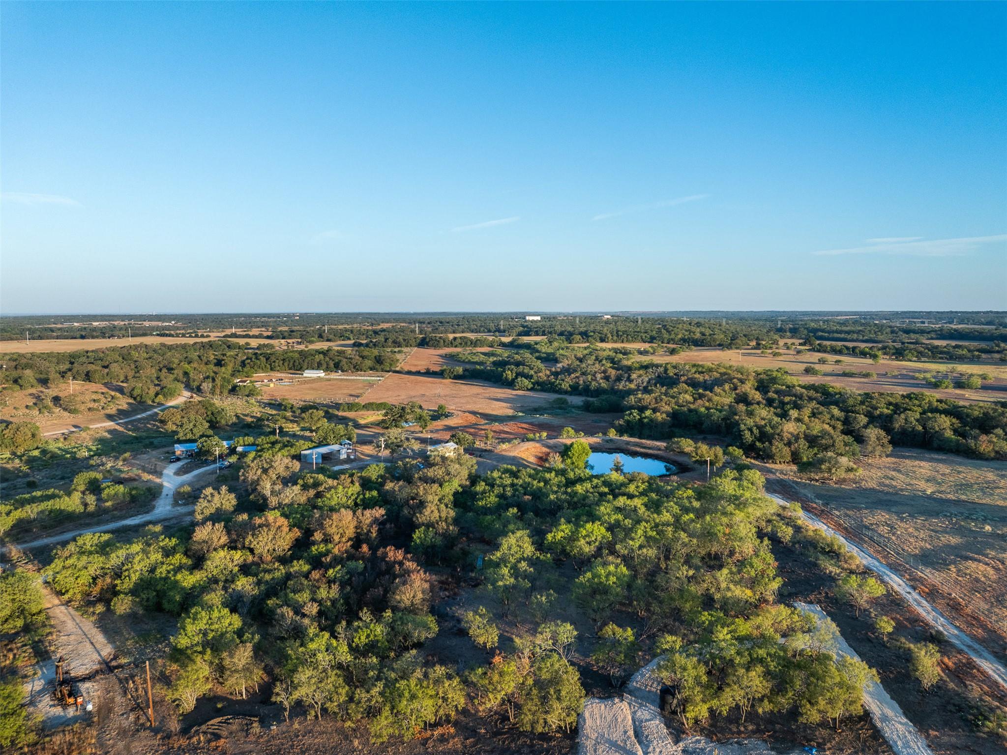 3270 Fm 671 Luling TX 78648