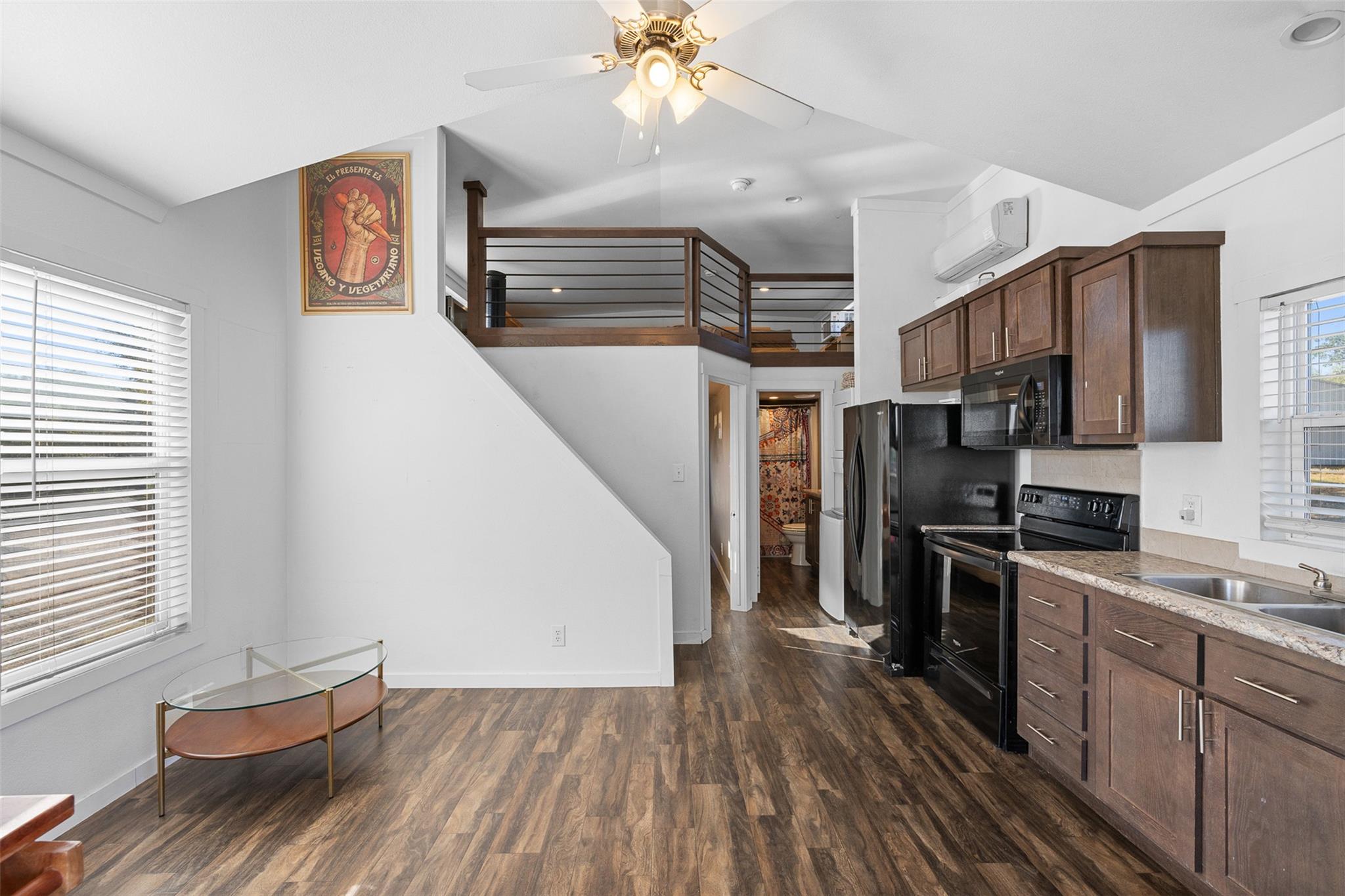 3270 Fm 671 Luling TX 78648