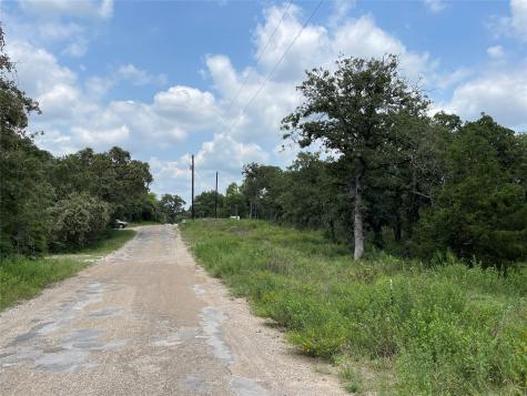 1300 Cypress Trail Loop Rockdale TX 76567