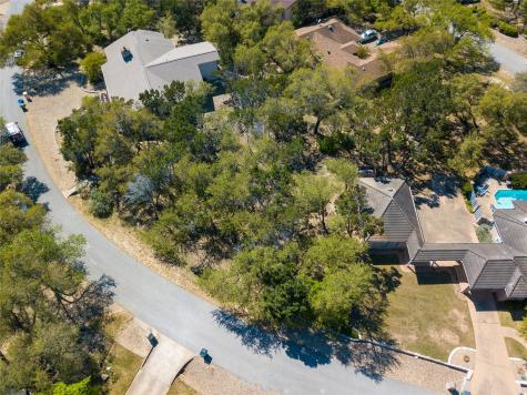 113 Spellbrook Lane Lakeway TX 78734