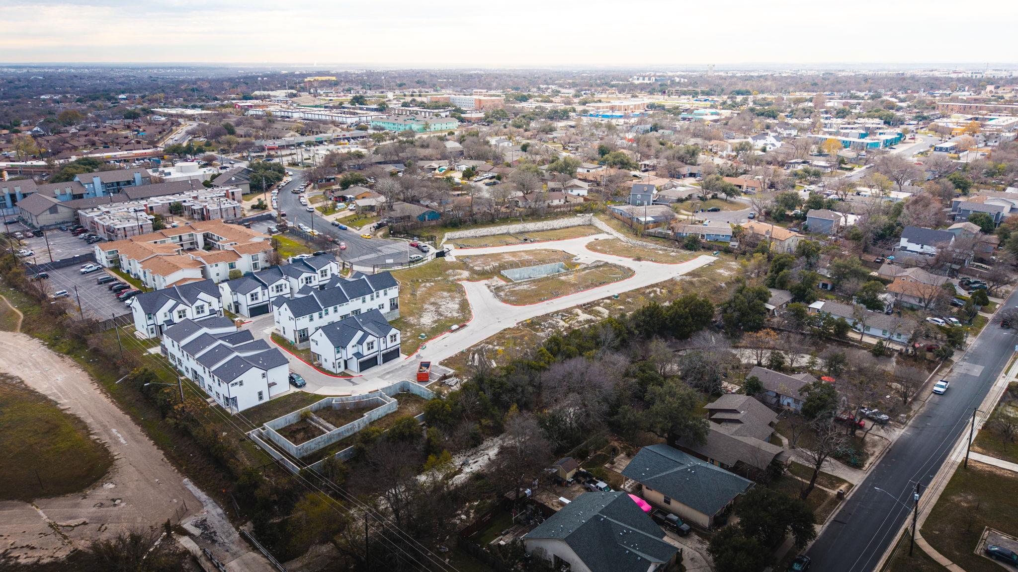 1300 Mckie Drive Austin TX 78752
