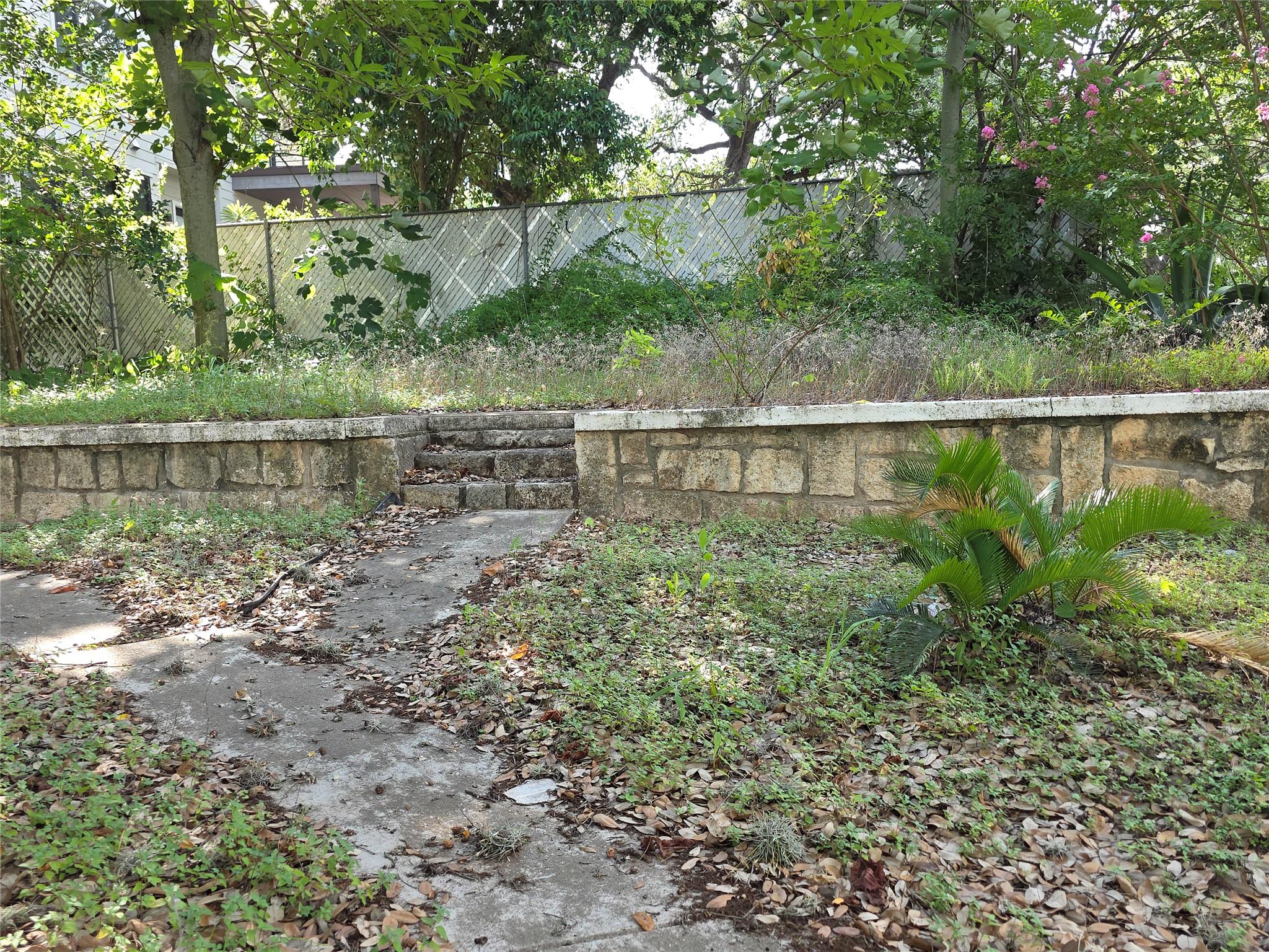 703 Herndon Lane Austin TX 78704