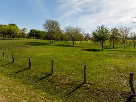 2041 County Road 429 Rockdale TX 76567