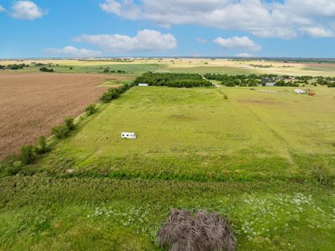 5275 Cr 424 Road Thrall TX 76578