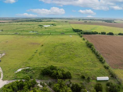5275 Cr 424 Road Thrall TX 76578