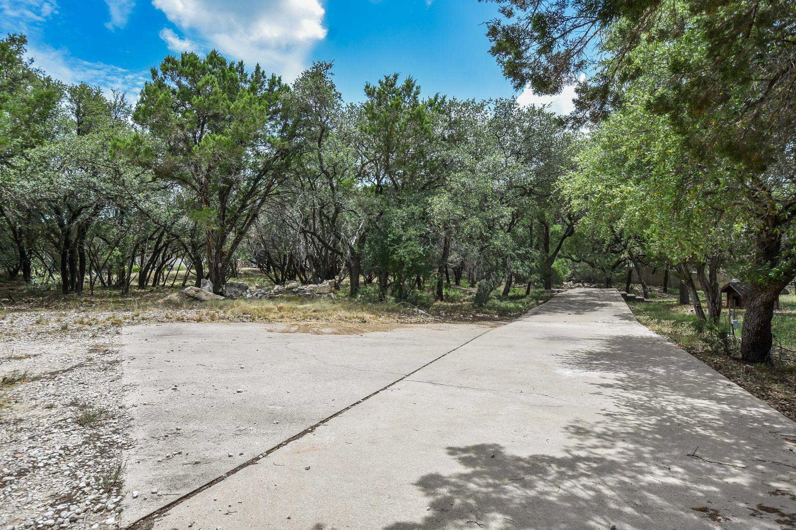Tbd Rimrock 935 Drive Lago Vista TX 78645