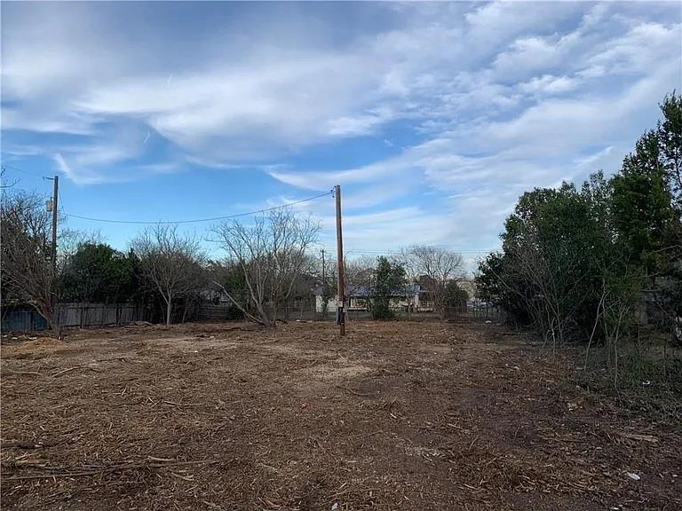 1600 S West Drive Leander TX 78641