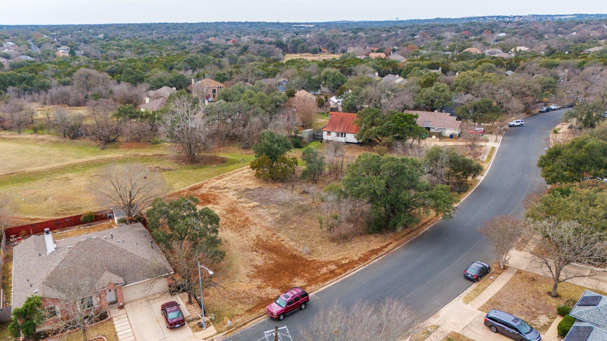 5609 Kayview Drive Austin TX 78749