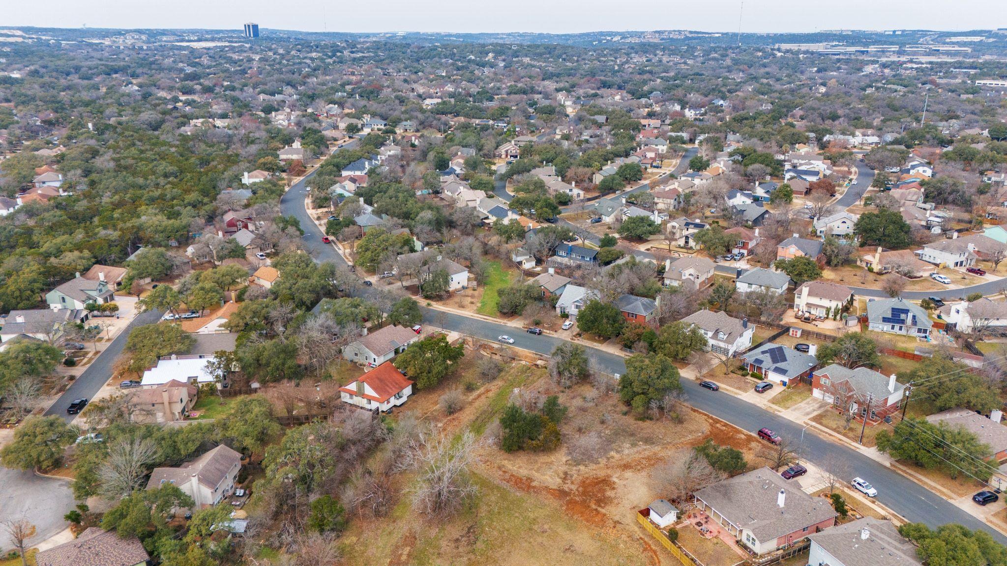 5609 Kayview Drive Austin TX 78749