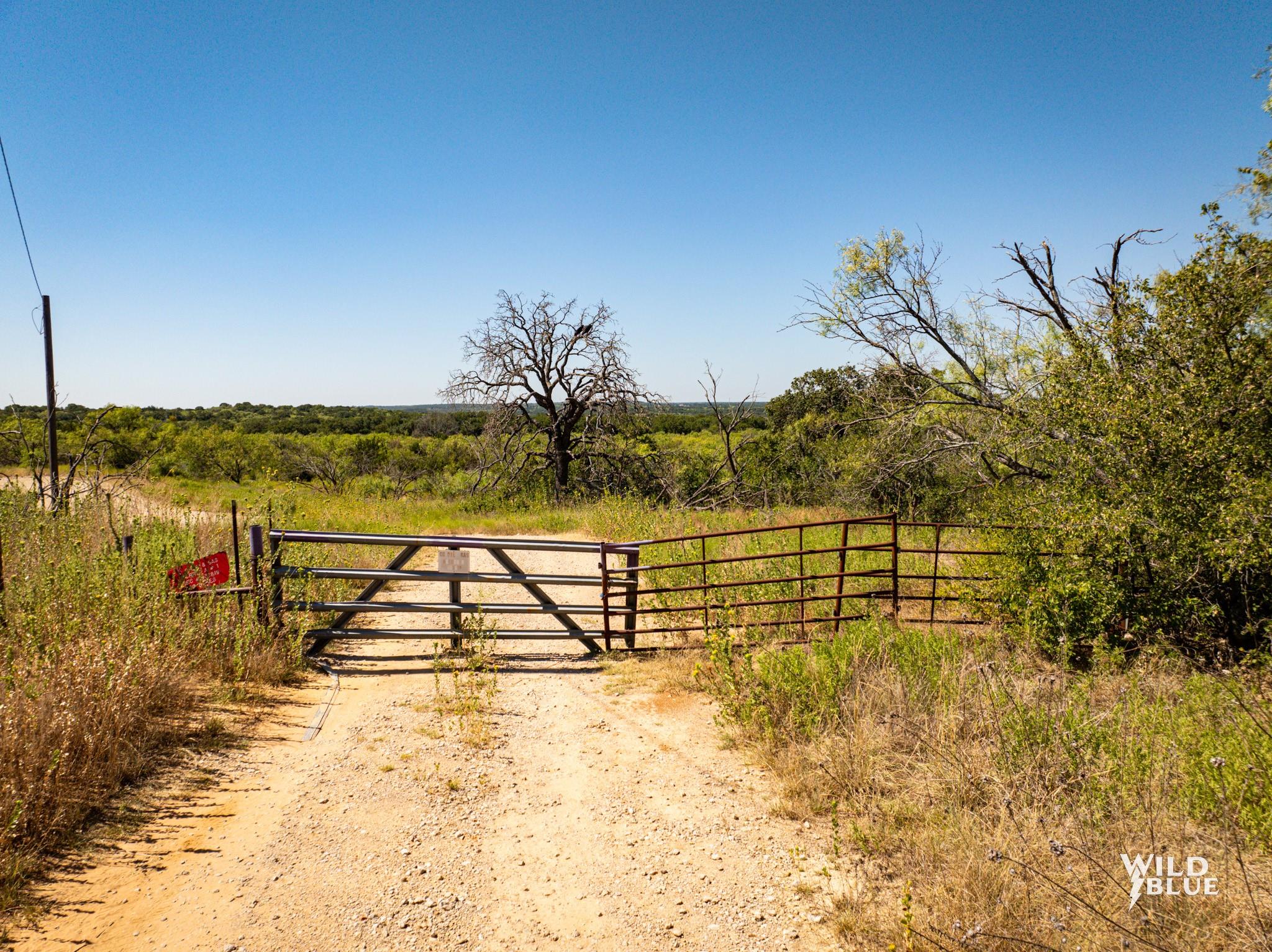 10597 Cr 137 Breckenridge TX 76470