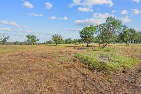 100 & 200 Contrails Way Spicewood TX 78669
