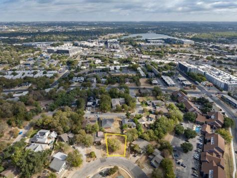 1920 Valley Hill Circle Austin TX 78741
