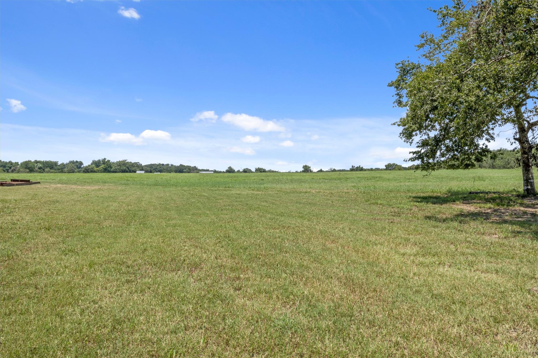 451 Pleasant Grove Road Elgin TX 78621