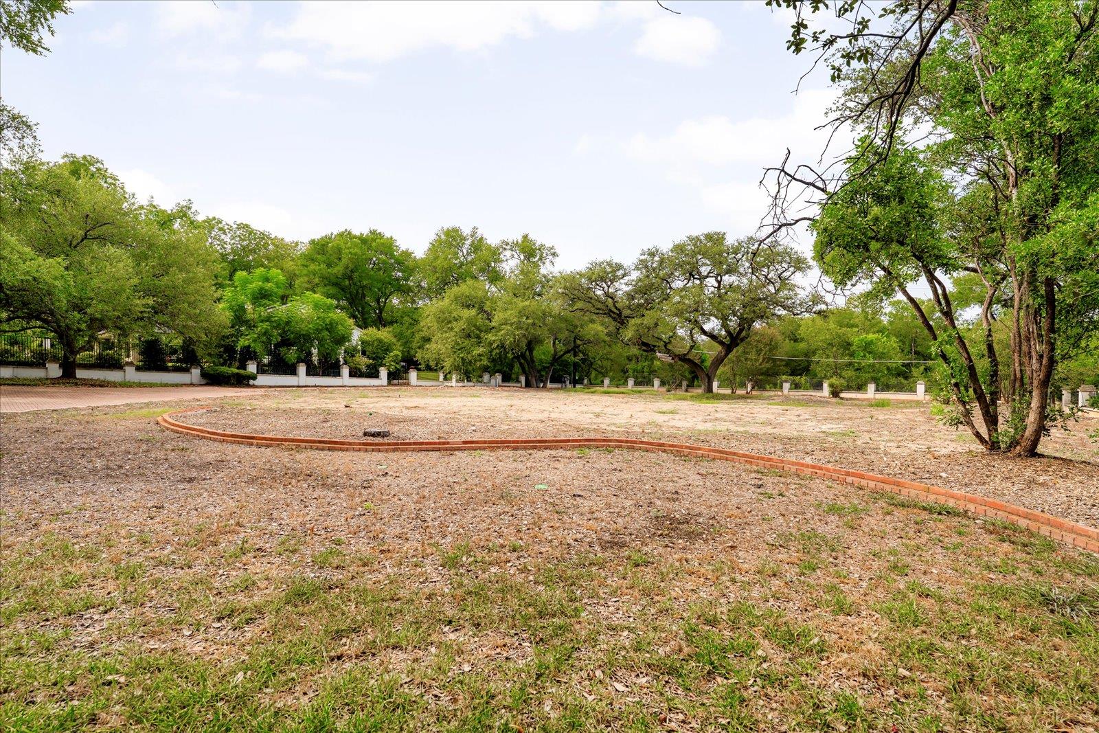3917 Balcones Drive Austin TX 78731
