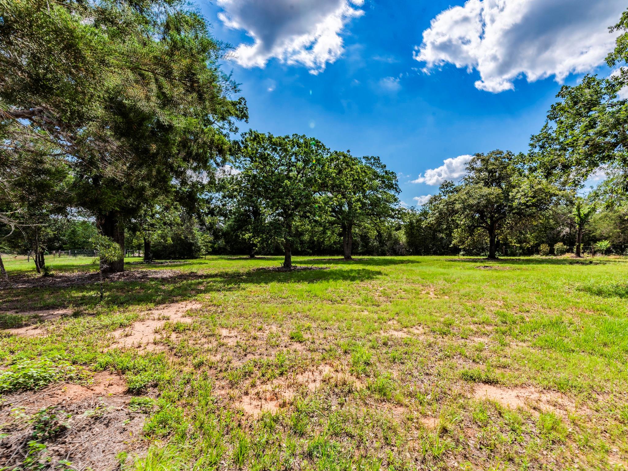 160 Radcliff Lane Harwood TX 78953