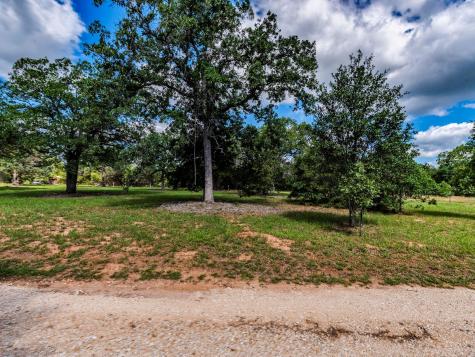 160 Radcliff Lane Harwood TX 78953