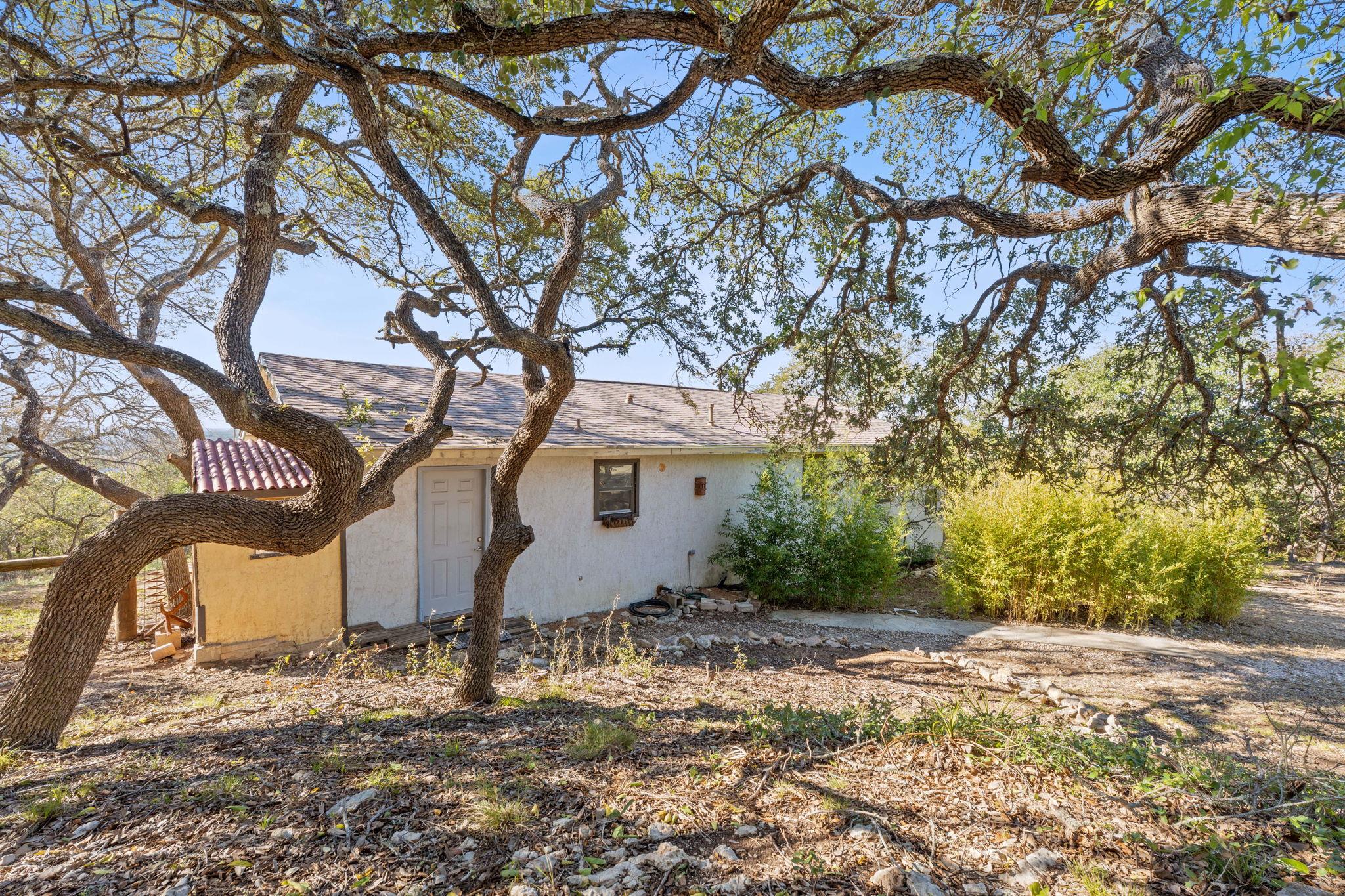 220 Harmon Hills Road Dripping Springs TX 78620