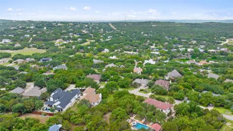 109 Cowal Drive N Spicewood TX 78669