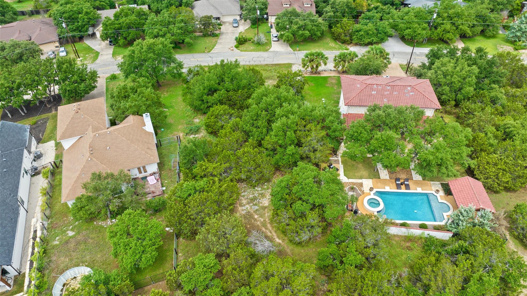 109 Cowal Drive N Spicewood TX 78669