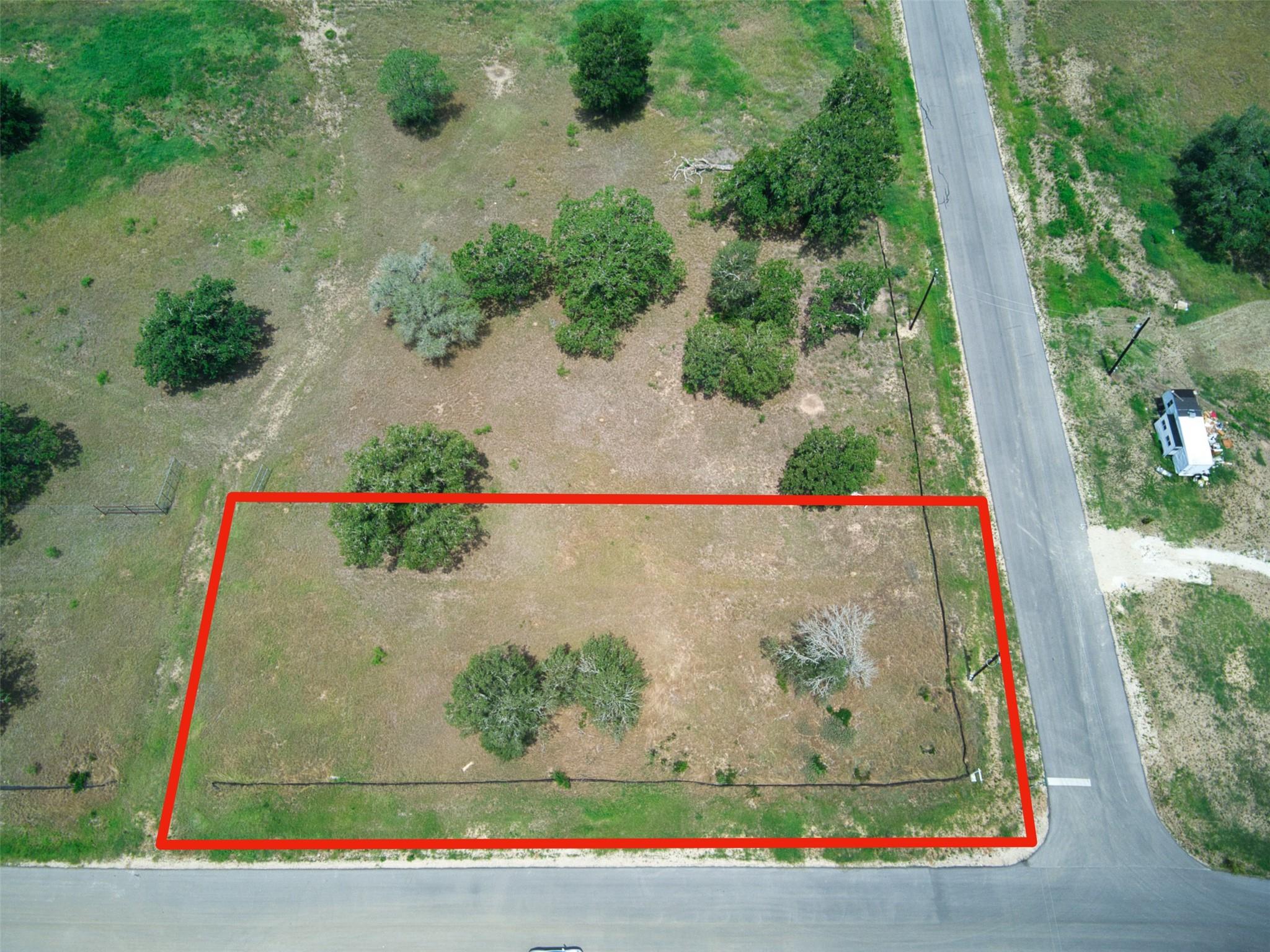 101 Ferguson Loop Dale TX 78616