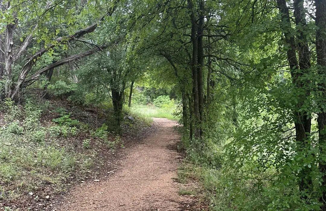 18110 Park Drive Jonestown TX 78645
