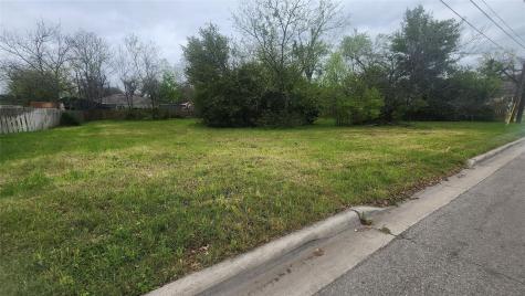 1210 S Myrtle Street Georgetown TX 78626