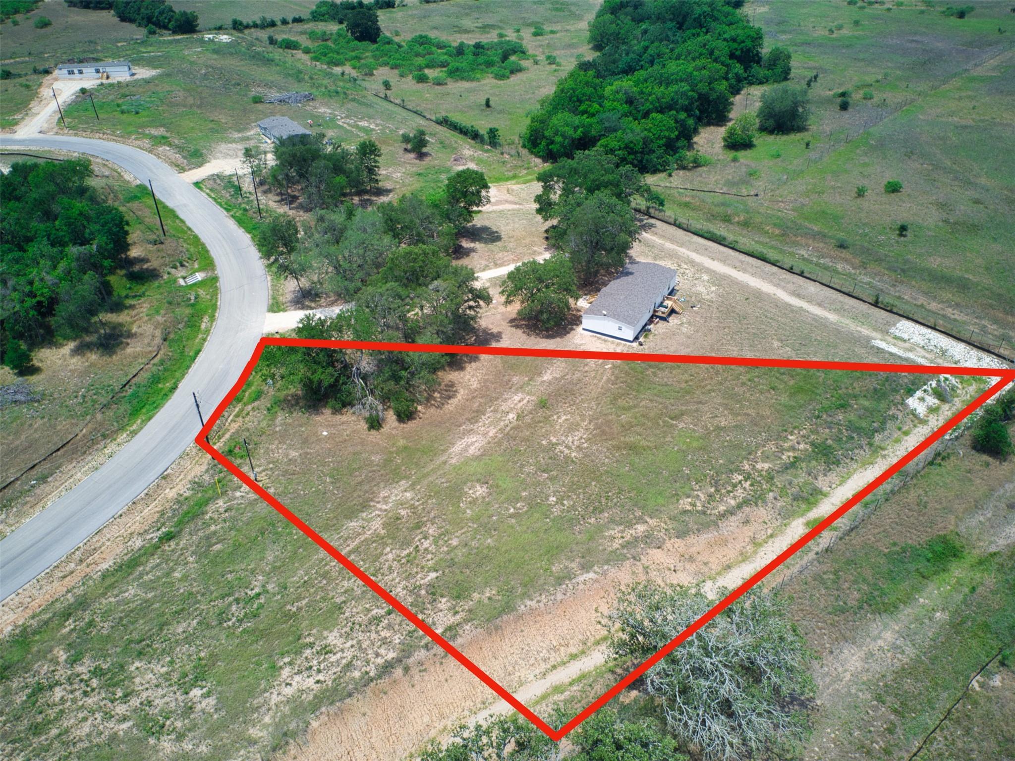 534 Ferguson Loop Dale TX 78616