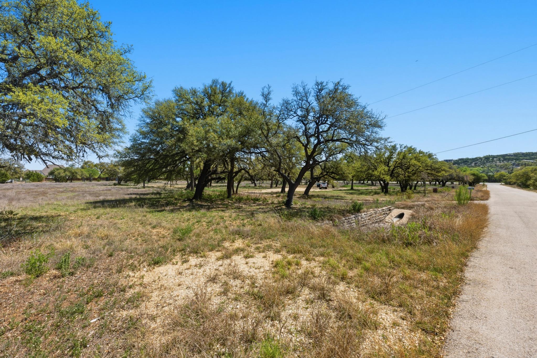 268 Kinnikinik Loop Austin TX 78737
