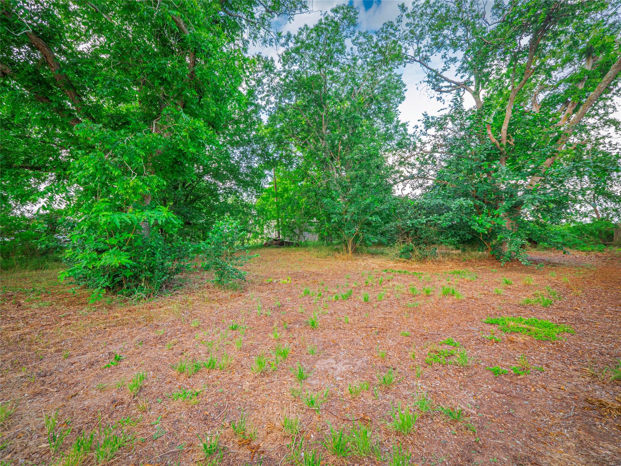 3104 S Main Street Taylor TX 76574