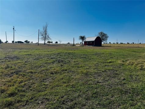 601 County Road 497 Taylor TX 76574