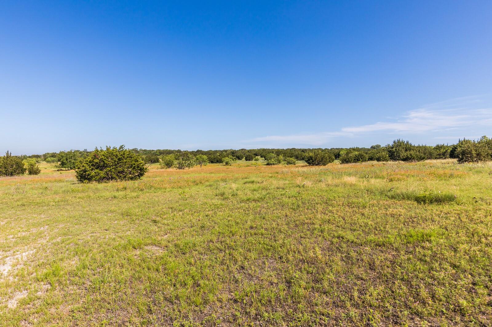 13.5AC County Road 3300 Kempner TX 76539