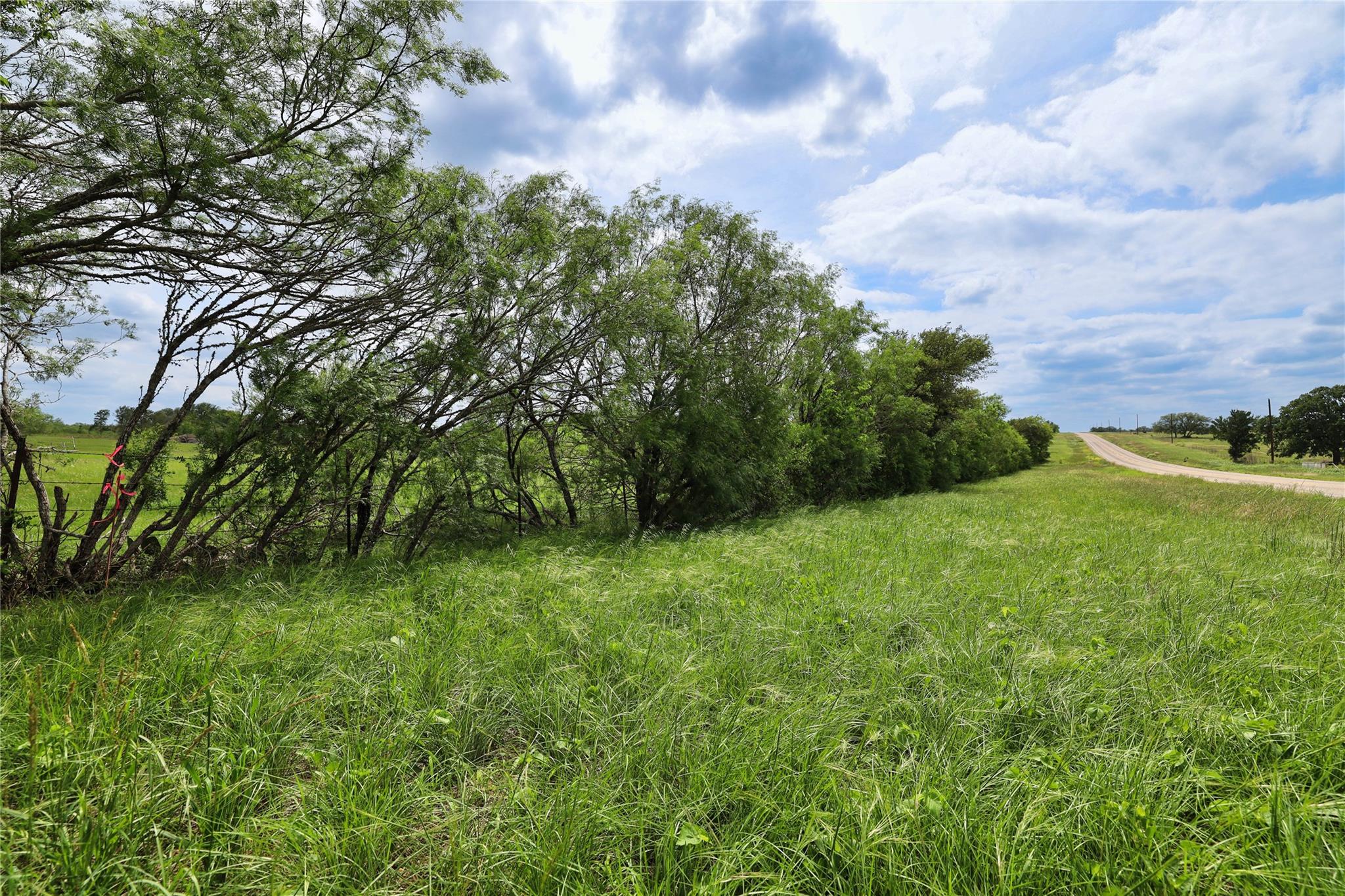 9216 Fm 713 Dale TX 78616