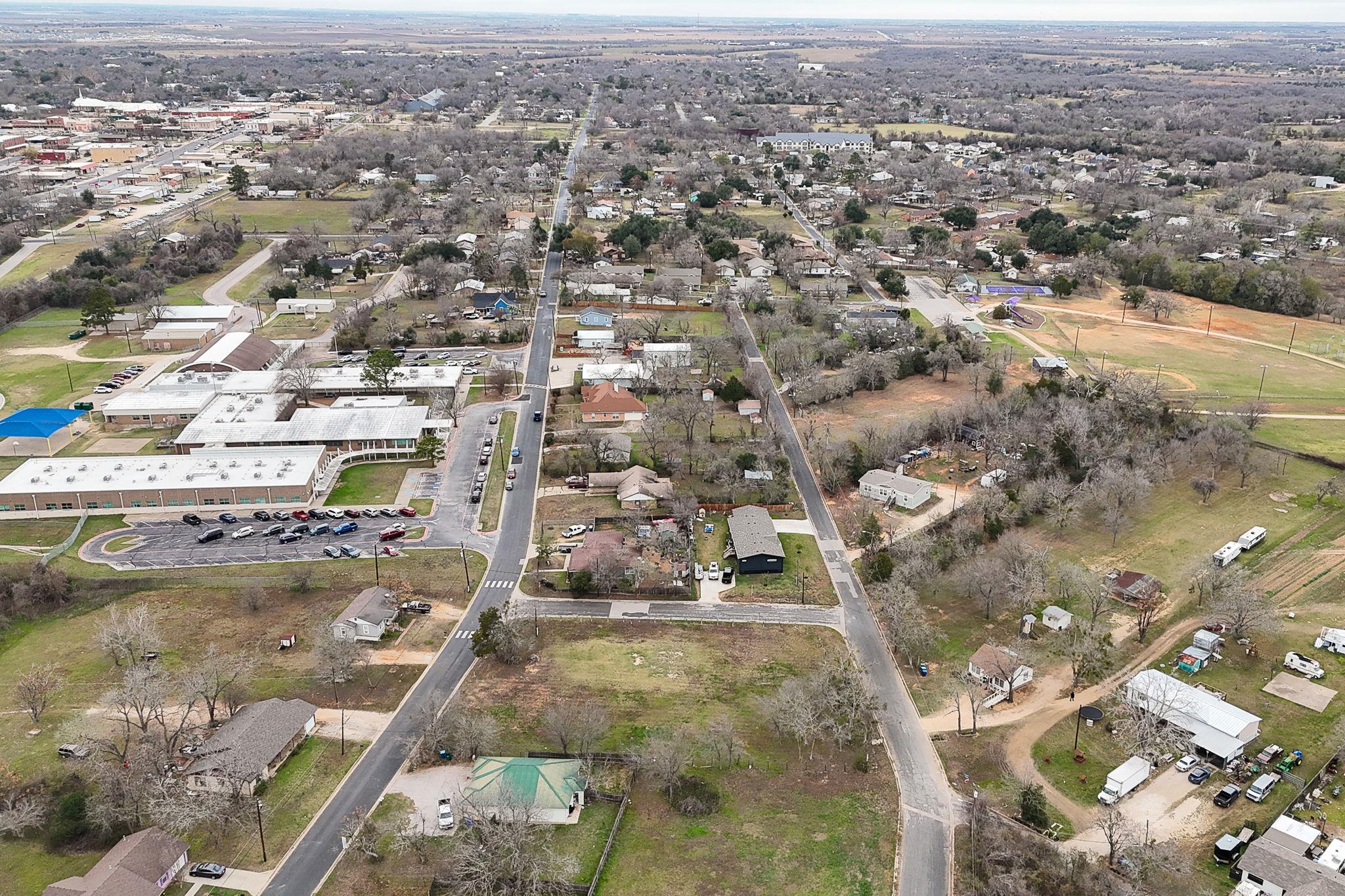 601 M L K Boulevard Elgin TX 78621