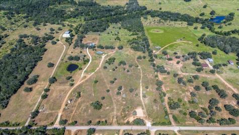 1038 League Line Road Paige TX 78659