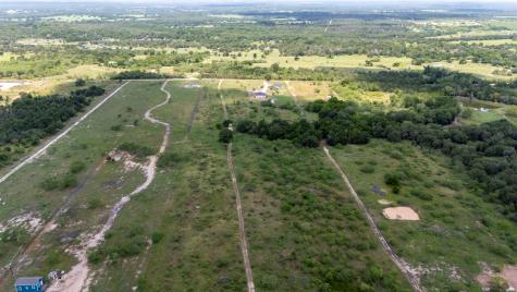 401 Turnback Trail Dale TX 78616