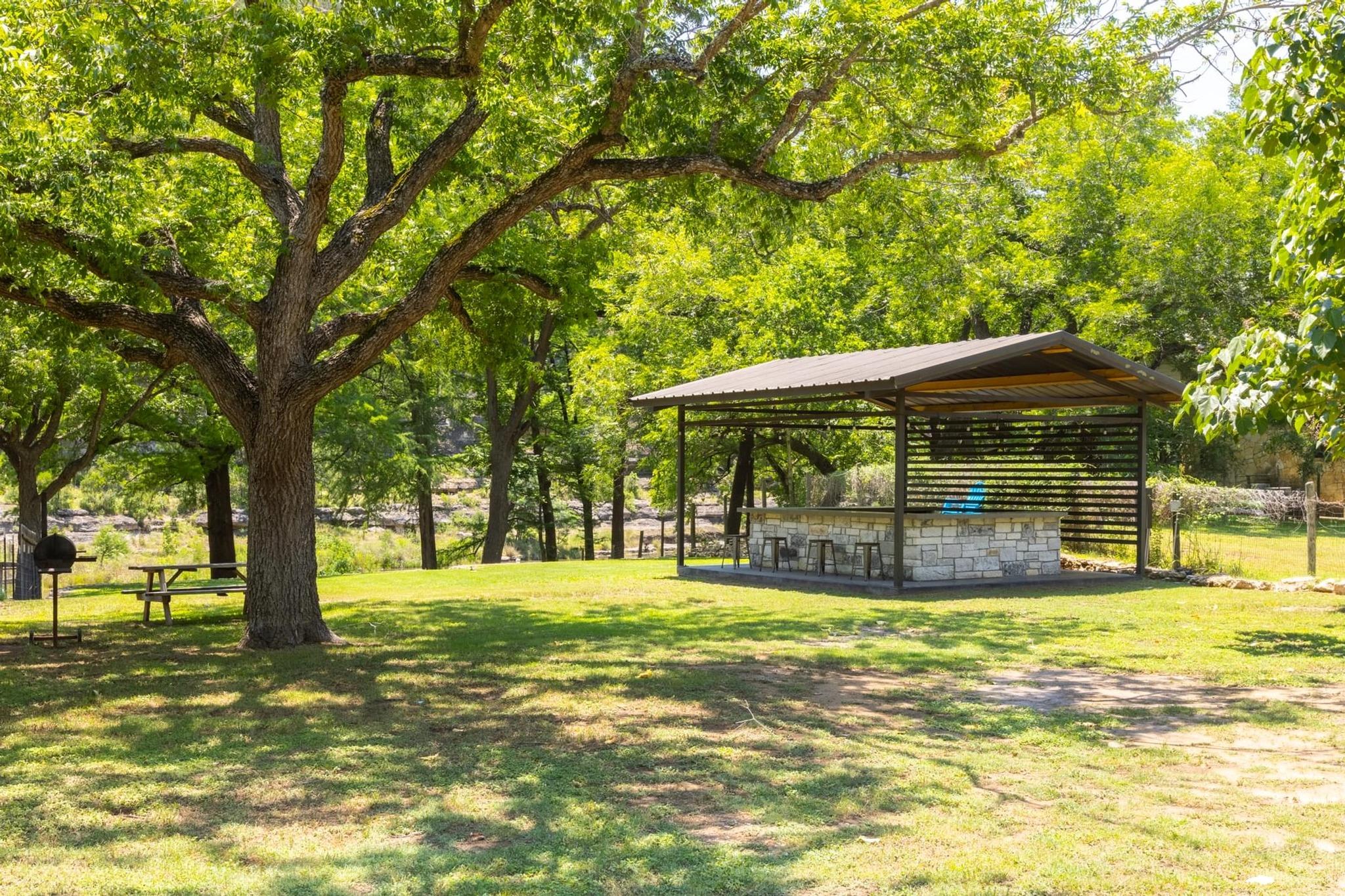 8560 River Road New Braunfels TX 78132