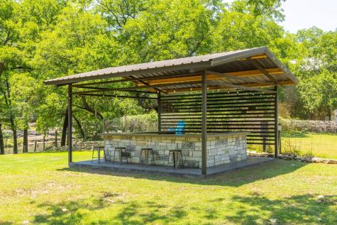 8560 River Road New Braunfels TX 78132